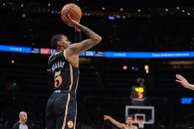 恩比德目前 恩比德目前