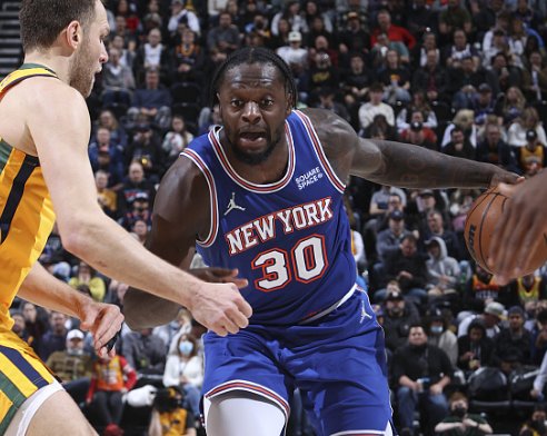 持了出色的 持了出色的