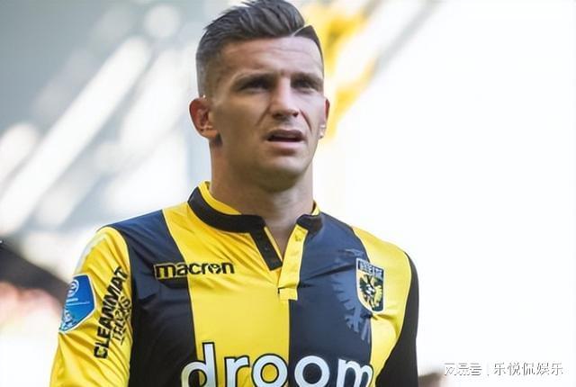 巴萨不仅要 巴萨不仅要